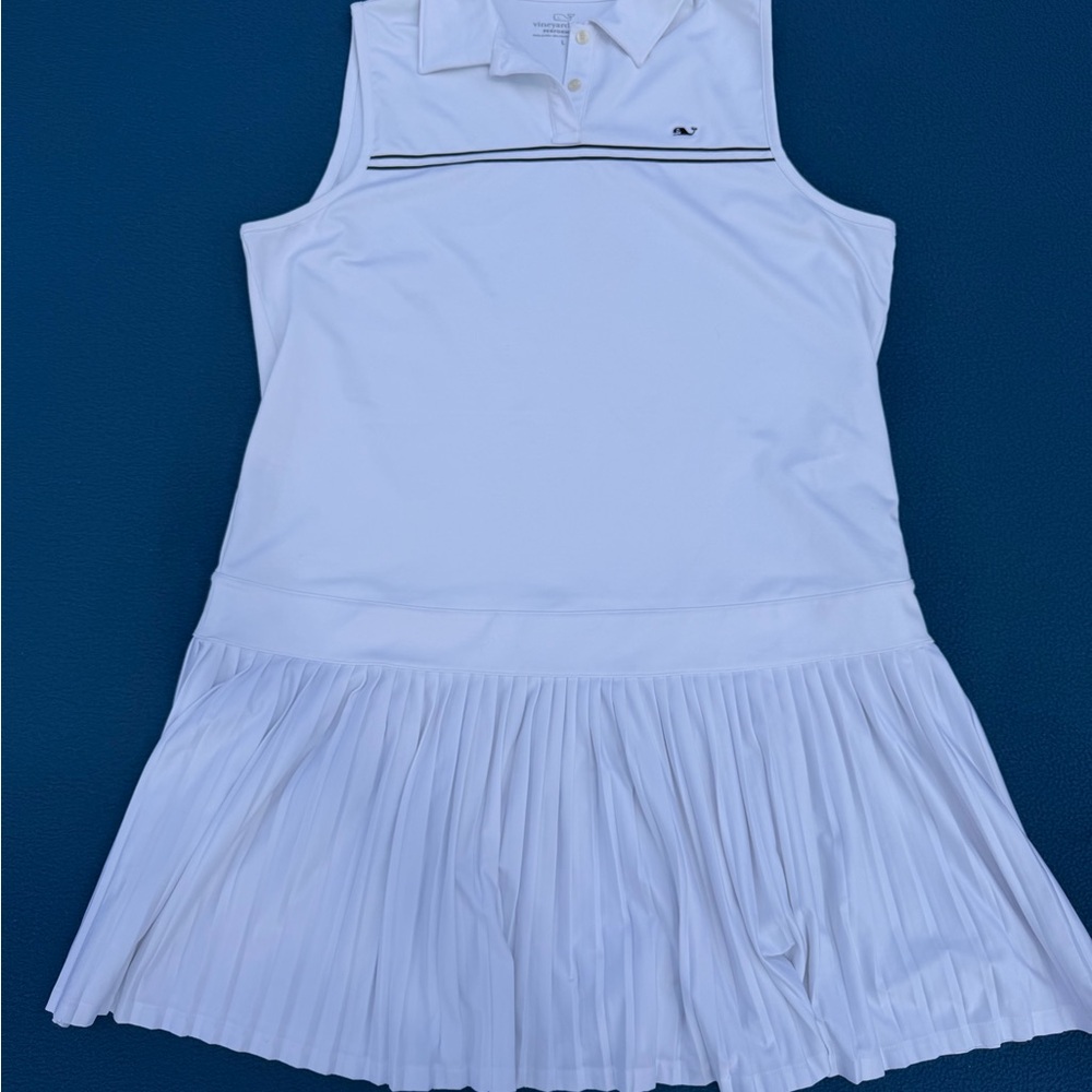 Vineyard Vines Women’s White Sleeveless Pleated Tennis Dress